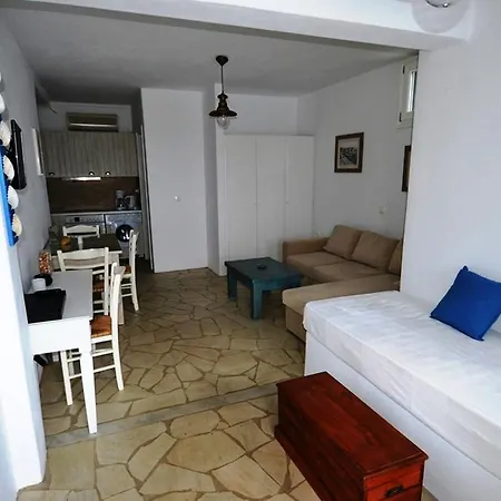 Aperado Vacation Parikia (Paros)